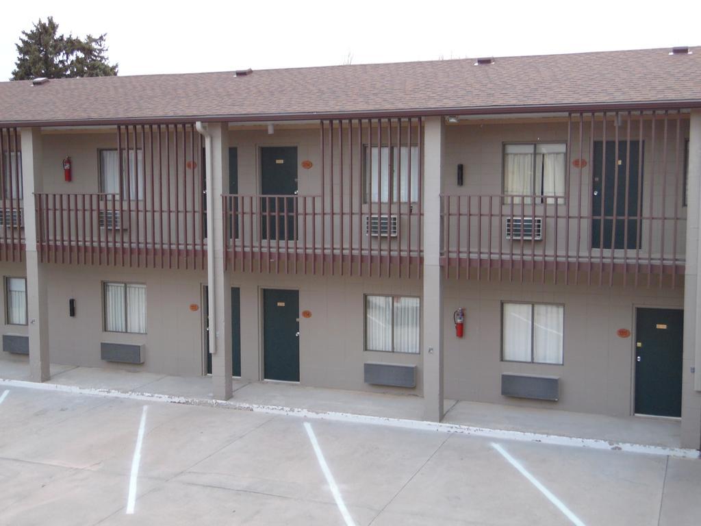 Bear Lodge Motel Sundance Exterior foto